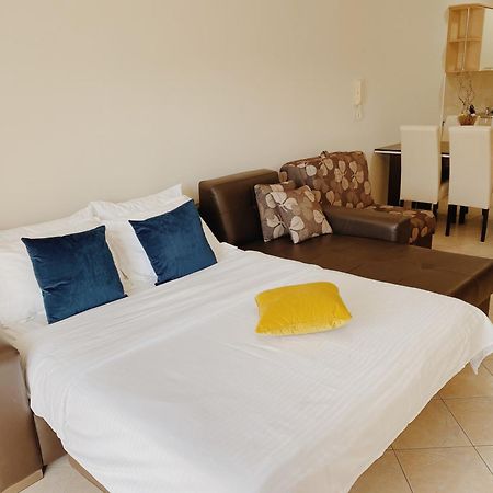 Sun Village Aparthotel 헤르섹 객실 사진