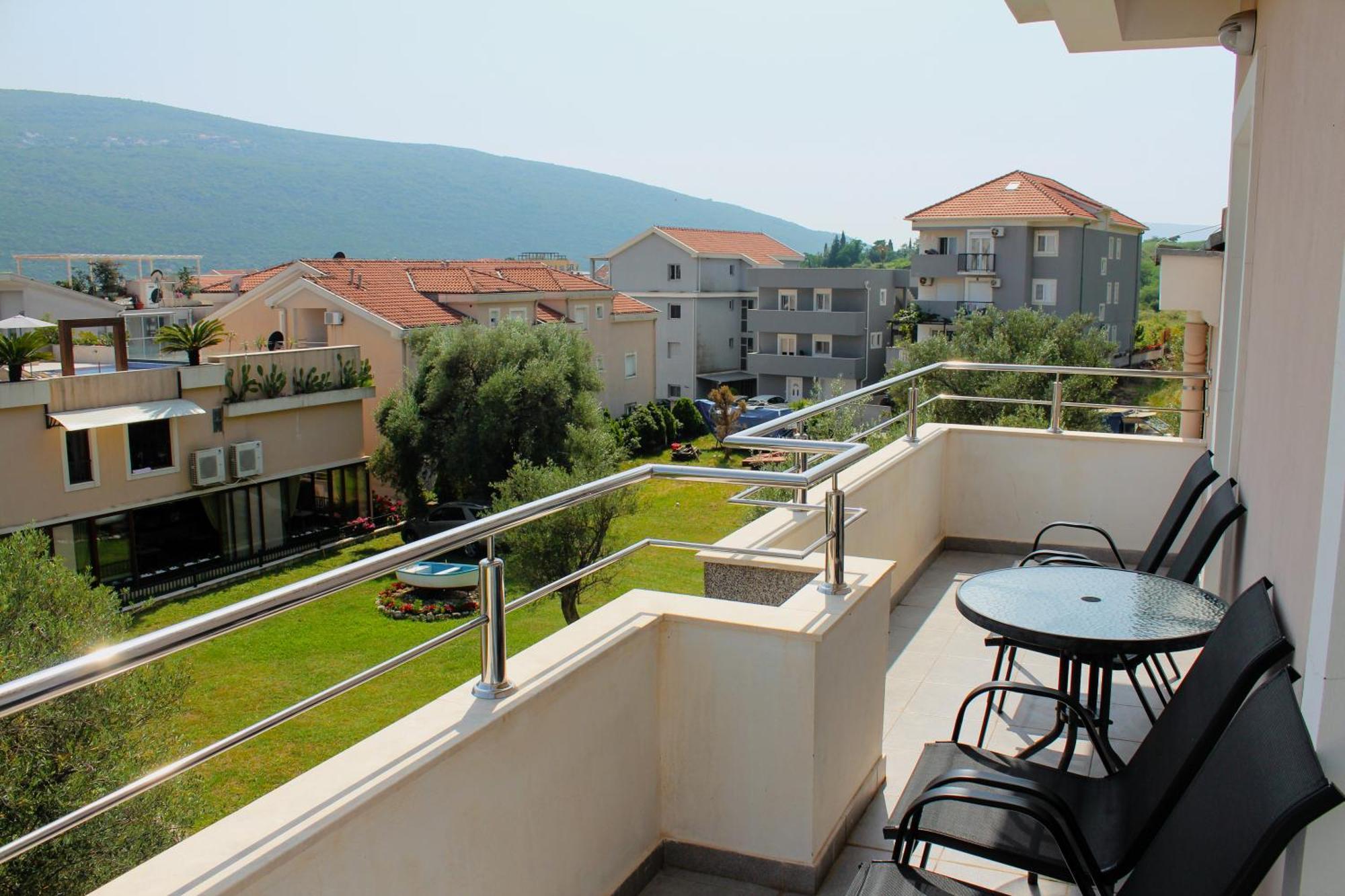 Sun Village Aparthotel 헤르섹 객실 사진