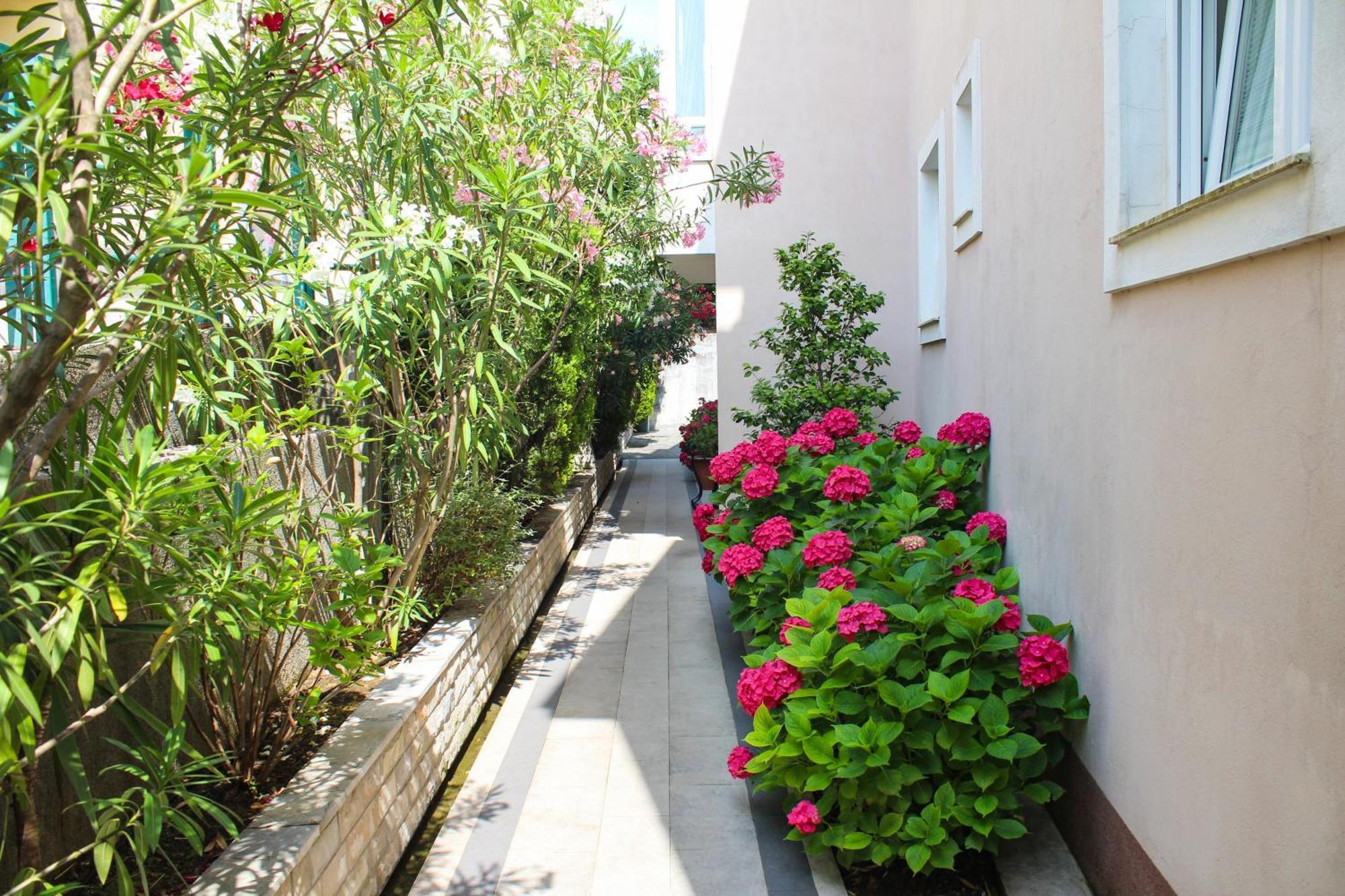 Sun Village Aparthotel 헤르섹 객실 사진